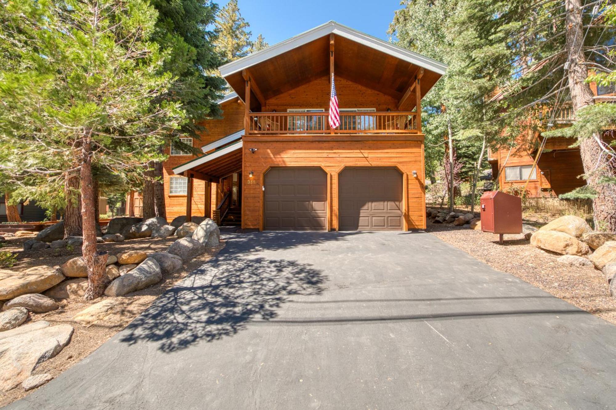 Knotty And Nice - 4Br W Private Hot Tub, Close To Lake Villa Tahoe Vista Exterior photo