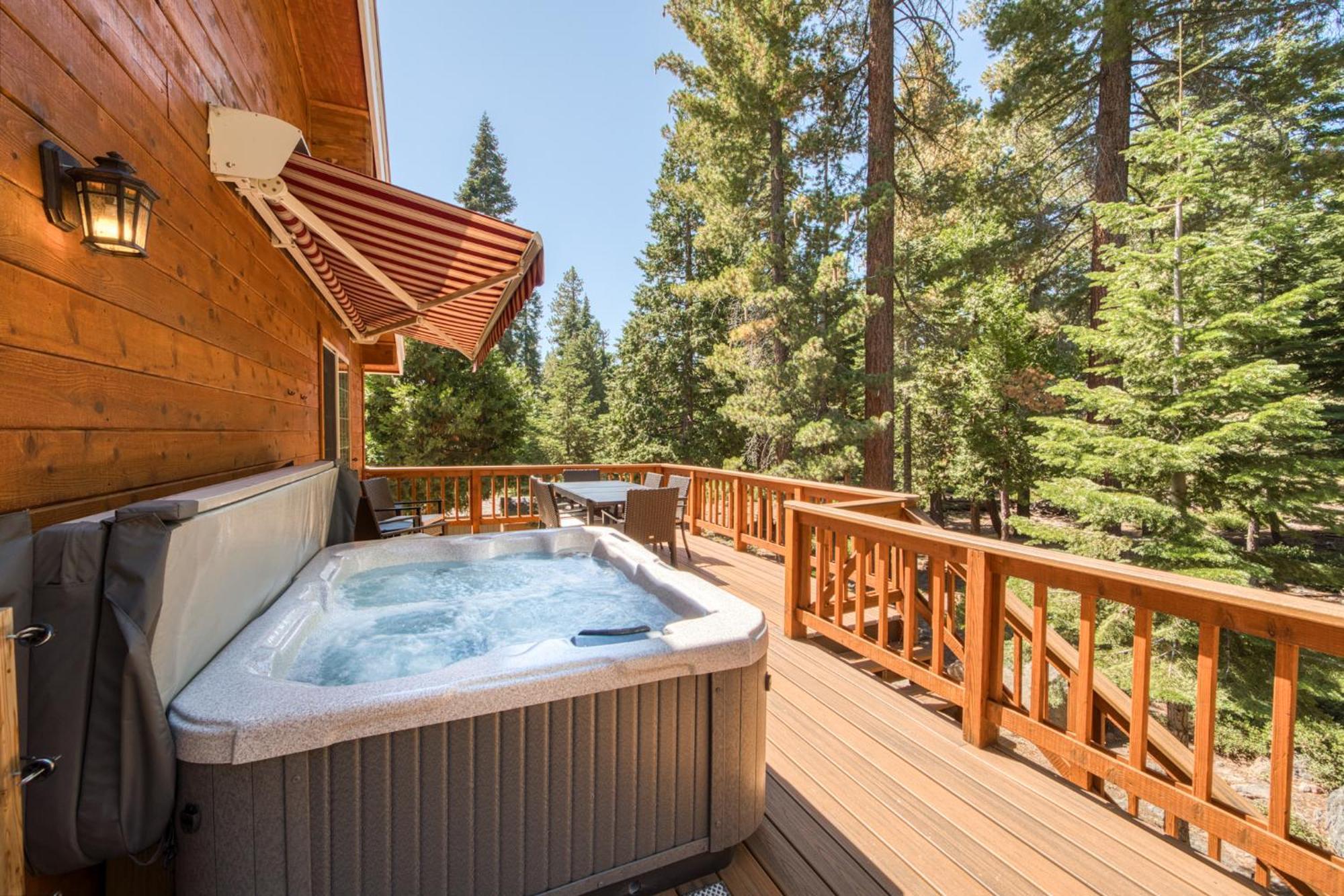 Knotty And Nice - 4Br W Private Hot Tub, Close To Lake Villa Tahoe Vista Exterior photo